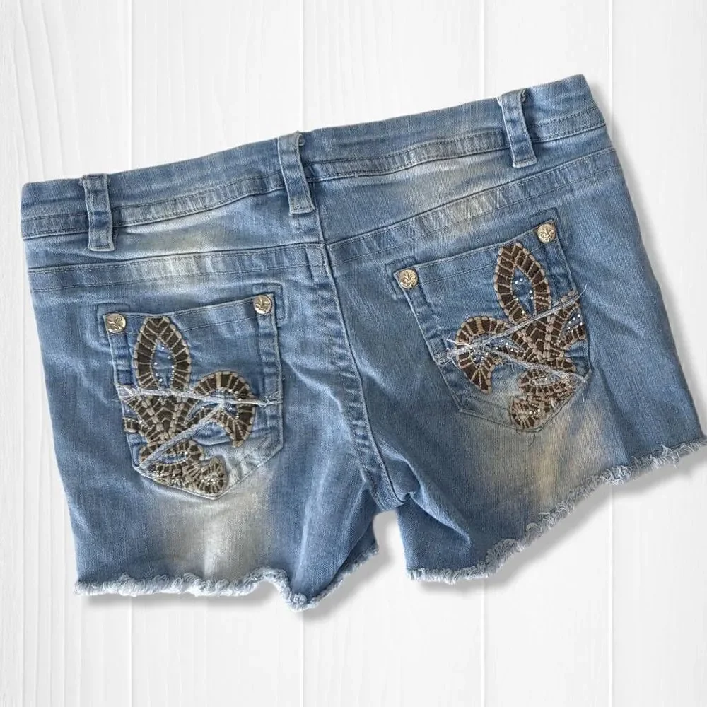 Rebel & Soul Women Jean Shorts Distressed Blue Wash Size 11